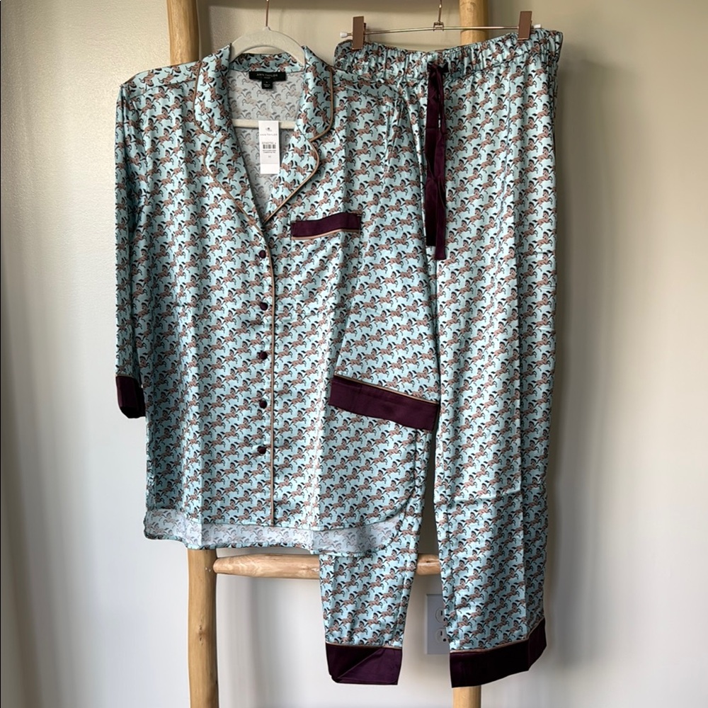 Ann Taylor Silky Horse Print Pajama Lightweight PJ Set Blue Brown Burgandy M NWT - Picture 16 of 16